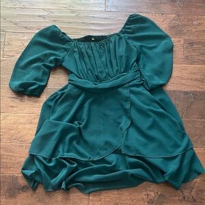 Elegant Green Women's Dress